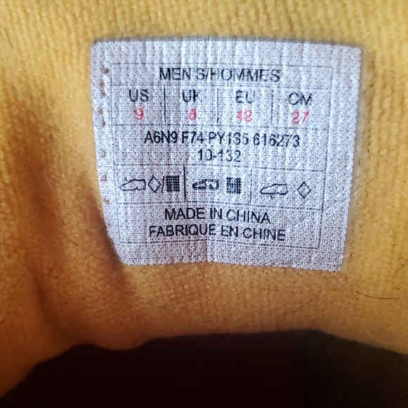 The North Face Gray and Orange Outdoor Boots main image 4